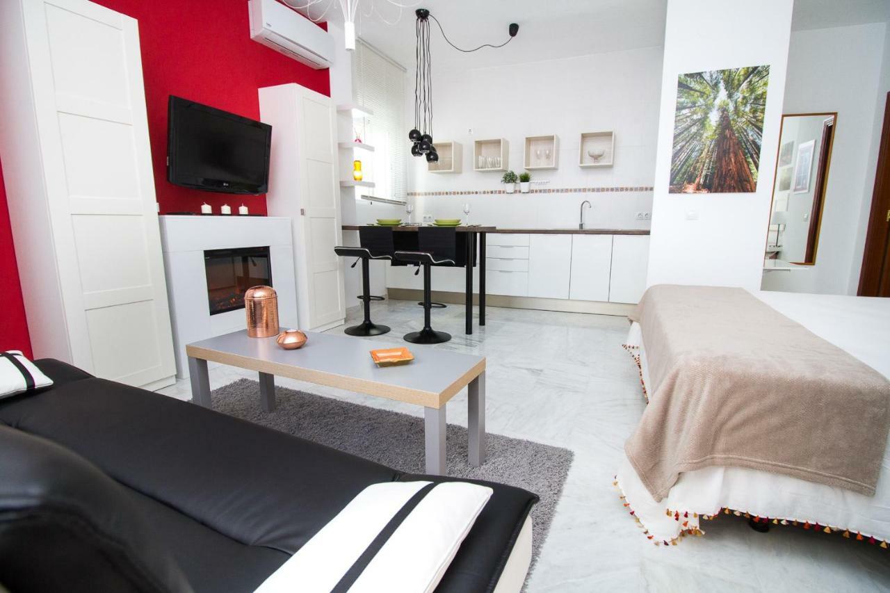 Good Vibes Estudio Deluxe Trinidad 1 Malaga Exterior photo
